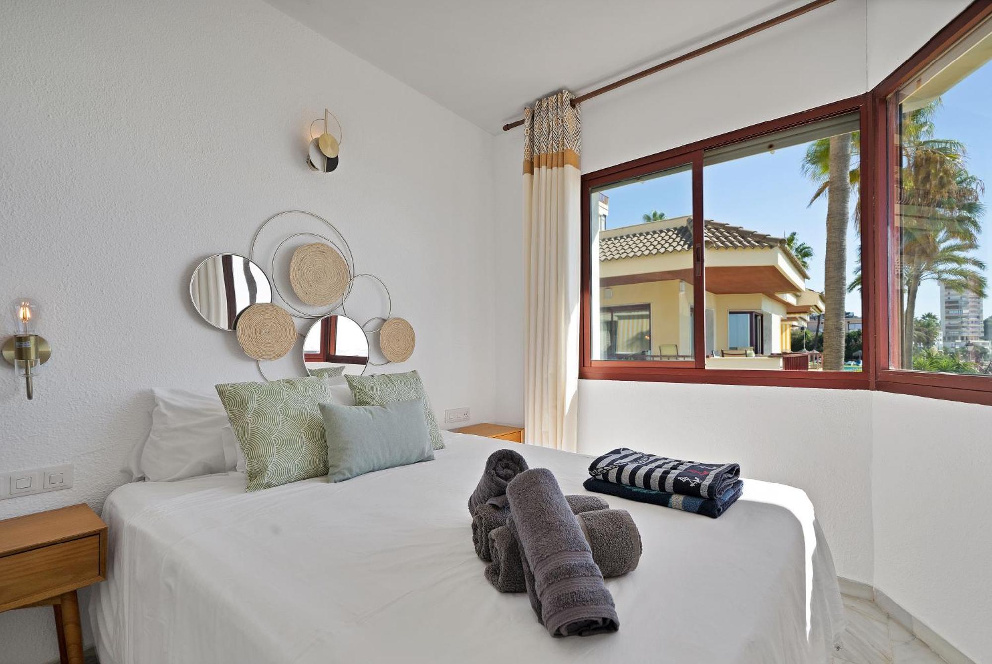 Sitio de Calahonda Casa Mar Apartamento Front Beach Con Wifi, Piscina, Padel Y Tenis - Lubina Del Sol מראה חיצוני תמונה